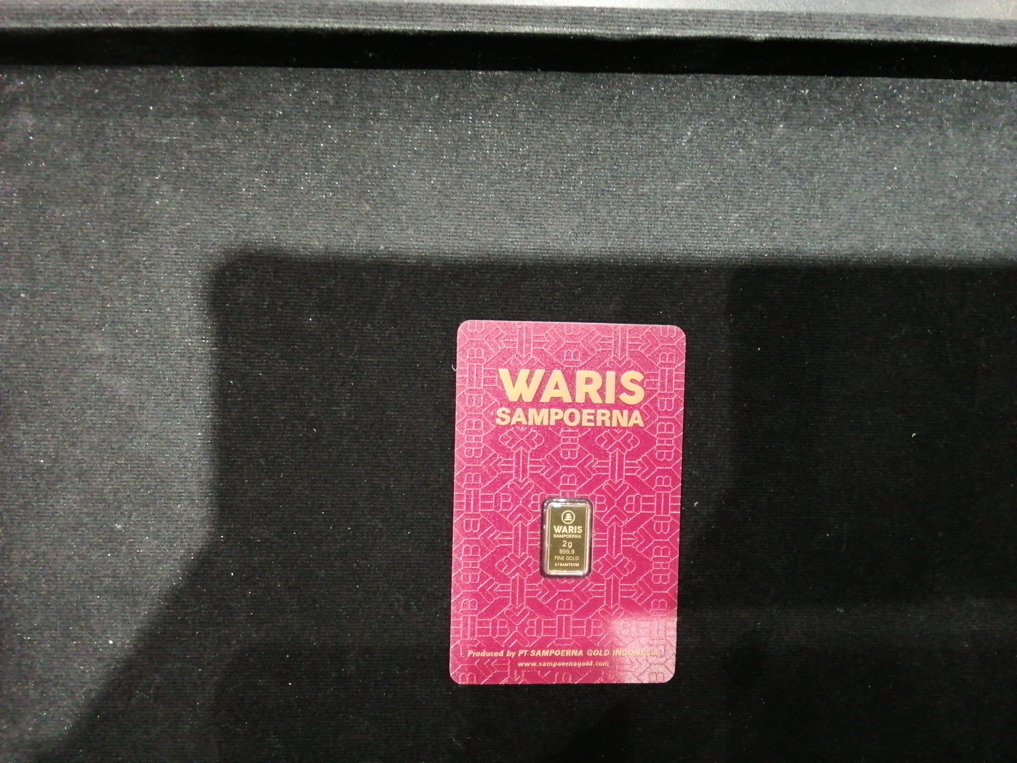WARIS SAMPOERNA WARIS SAMPOERNA