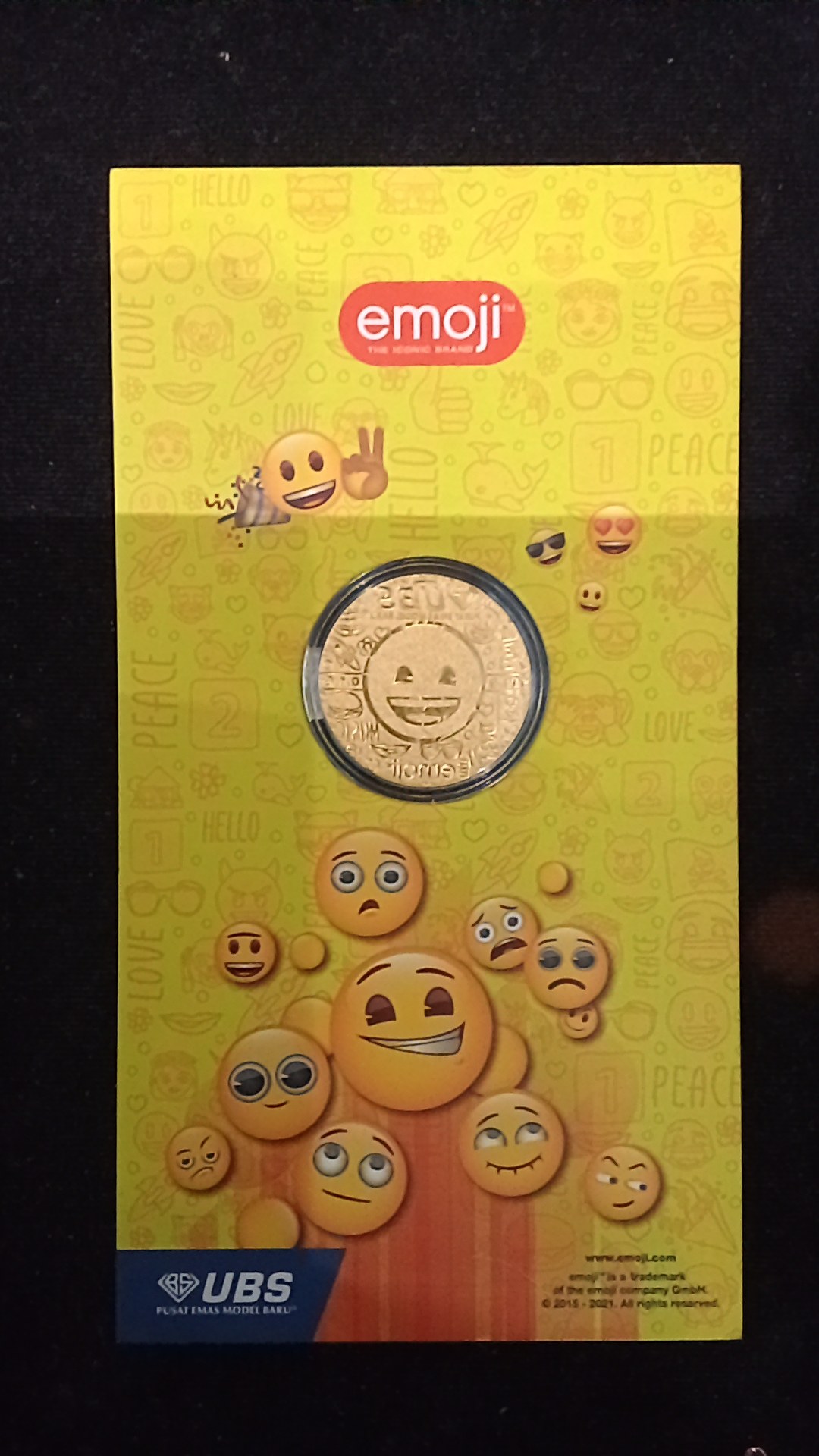 UBS X EMOJI